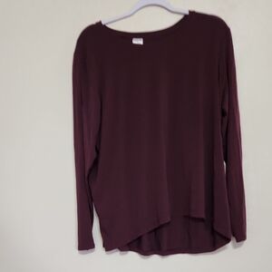 Athleta Maroon Long Sleeve Women's Top